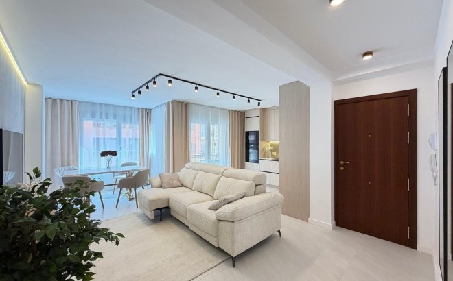 Resale - Apartment -
Torrevieja - Playa del Cura