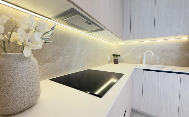 Resale - Apartment -
Torrevieja - Playa del Cura