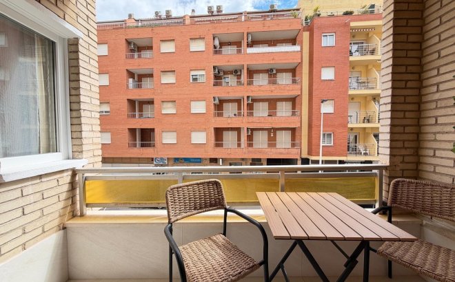 Resale - Apartment -
Torrevieja - Playa del Cura