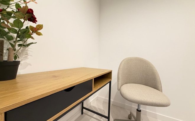 Resale - Apartment -
Torrevieja - Playa del Cura