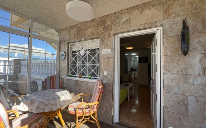 Resale - Bungalow -
Torrevieja - Centro