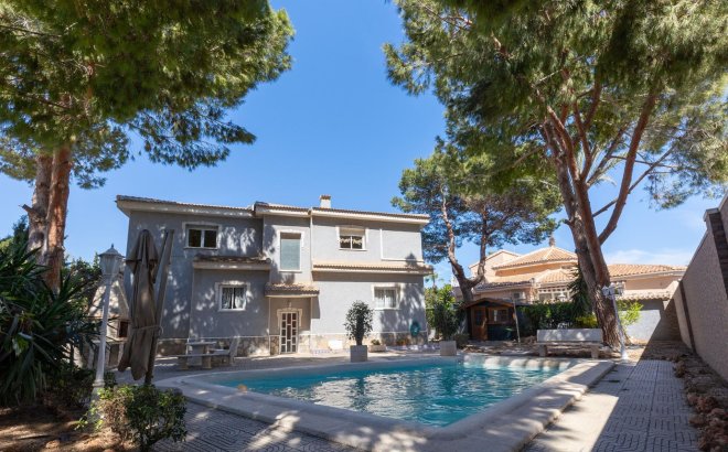 Resale - Villa -
Rojales - Pueblo Bravo