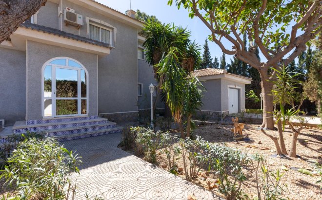 Resale - Villa -
Rojales - Pueblo Bravo