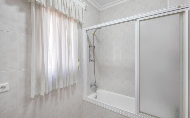 Resale - Villa -
Rojales - Pueblo Bravo