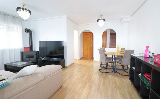 Resale - Quad House -
Torrevieja - Carrefour