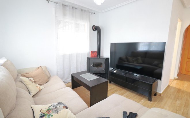 Resale - Quad House -
Torrevieja - Carrefour