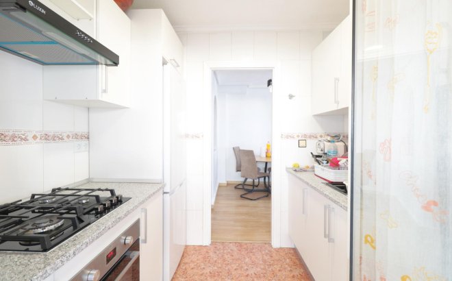 Resale - Quad House -
Torrevieja - Carrefour