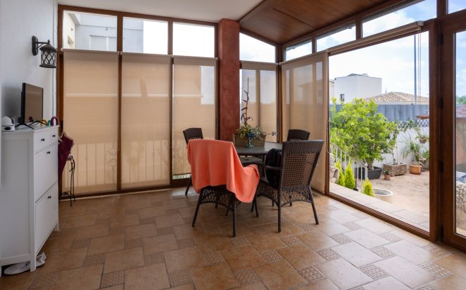 Resale - Villa -
Los Montesinos - Costa Blanca