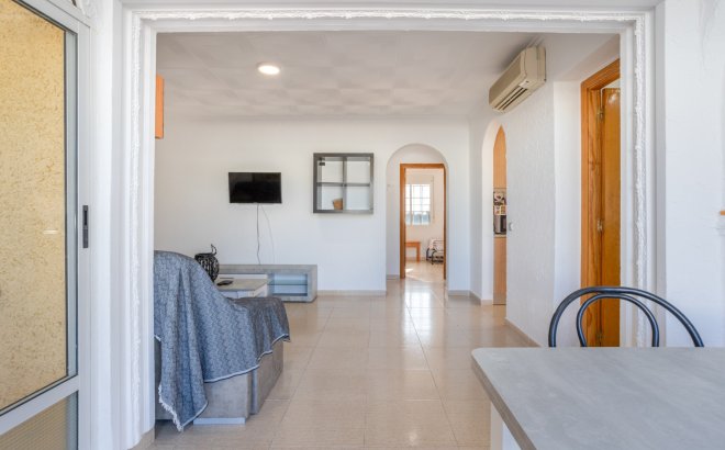 Resale - Villa -
Torrevieja - Costa Blanca