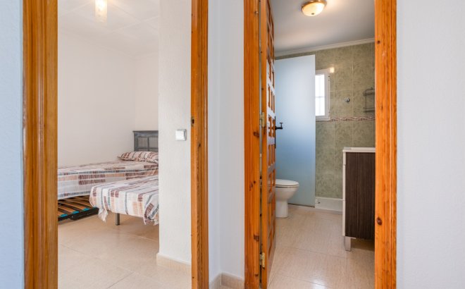 Resale - Villa -
Torrevieja - Costa Blanca