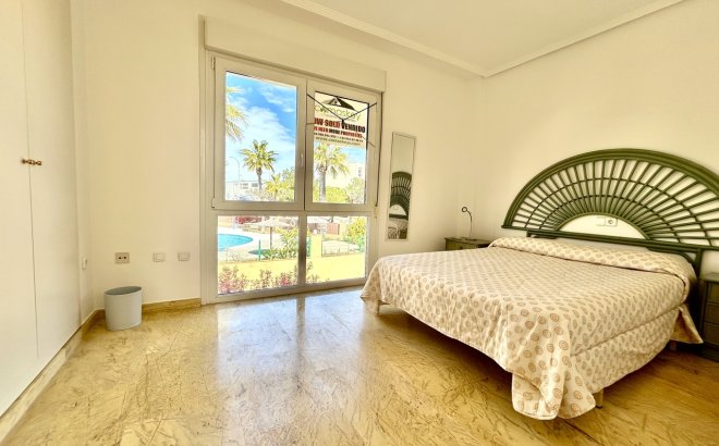 Resale - Town House -
Cabo Roig - Costa Blanca