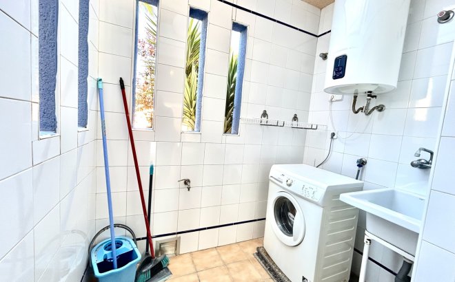 Resale - Town House -
Cabo Roig - Costa Blanca