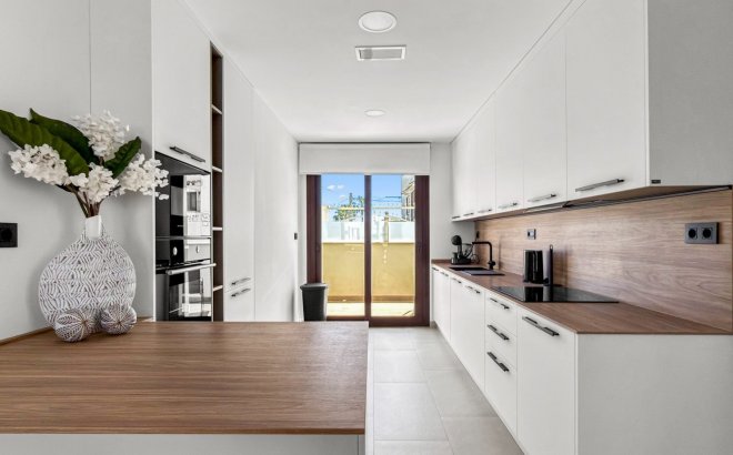 Resale - Apartment -
Torrevieja - Costa Blanca