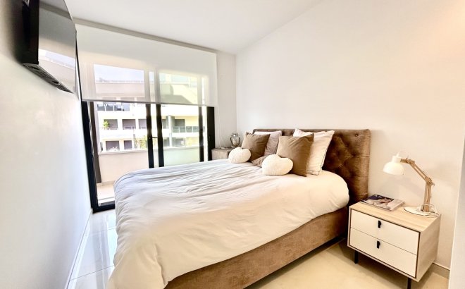 Resale - Apartment -
Playa Flamenca - Costa Blanca