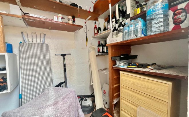 Resale - Villa -
Orihuela Costa - Los Almendros-la Florida