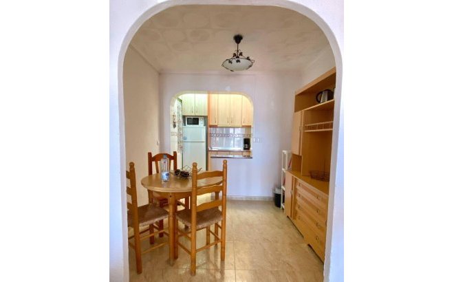 Resale - Town House -
Torrevieja - La Siesta - El Salado - Torreta