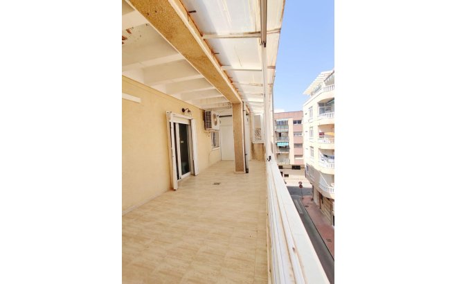 Resale - Penthouse -
Torrevieja - Curva Del Palangre