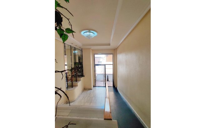 Resale - Penthouse -
Torrevieja - Curva Del Palangre