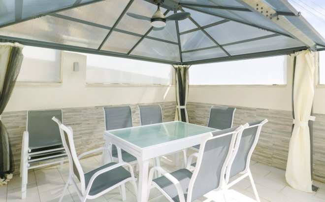 Resale - Town House -
Torrevieja - Punta Prima