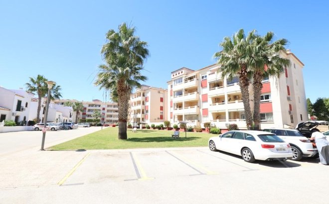 Resale - Apartment -
Orihuela Costa - Playa Flamenca Norte
