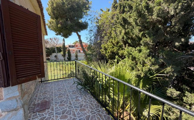 Revente - Villa -
Torrevieja - Los Balcones - Los Altos del Edén