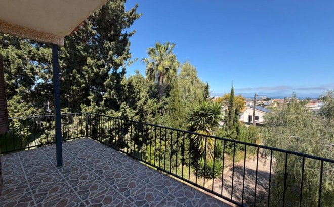 Revente - Villa -
Torrevieja - Los Balcones - Los Altos del Edén