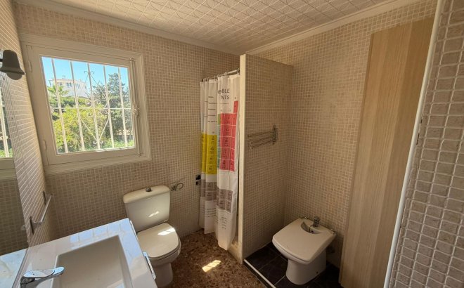 Revente - Villa -
Torrevieja - Los Balcones - Los Altos del Edén