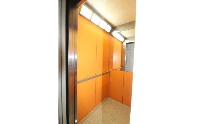 Resale - Apartment -
Torrevieja - Centro