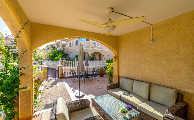 Resale - Dúplex -
Orihuela Costa - Playa Flamenca