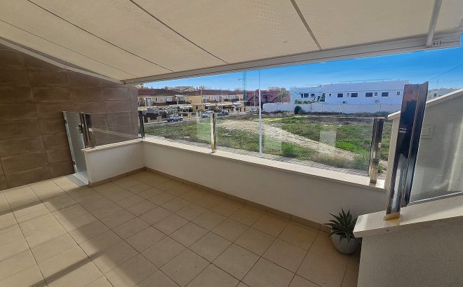 Resale - Penthouse -
Pilar de la Horadada - Costa Blanca