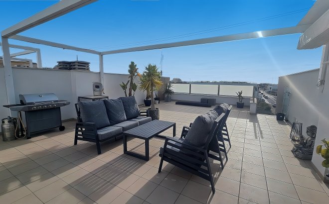Resale - Penthouse -
Pilar de la Horadada - Costa Blanca