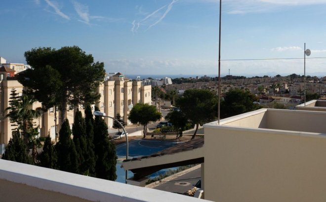 Resale - Villa -
Orihuela Costa - Costa Blanca