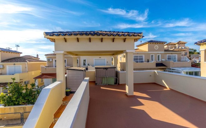 Resale - Villa -
Orihuela Costa - Costa Blanca