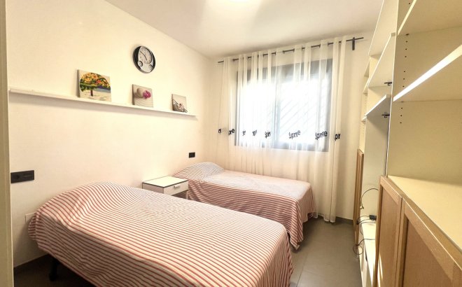 Resale - Apartment -
La Zenia - Costa Blanca