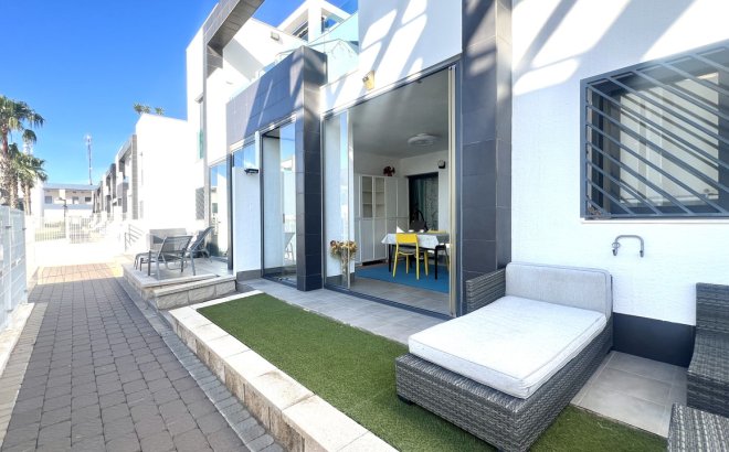 Resale - Apartment -
La Zenia - Costa Blanca