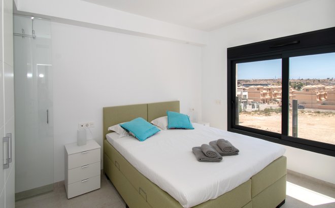 Resale - Semi Detached -
Orihuela Costa - pau26