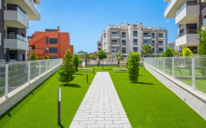 Revente - Penthouse -
Villamartin - Costa Blanca