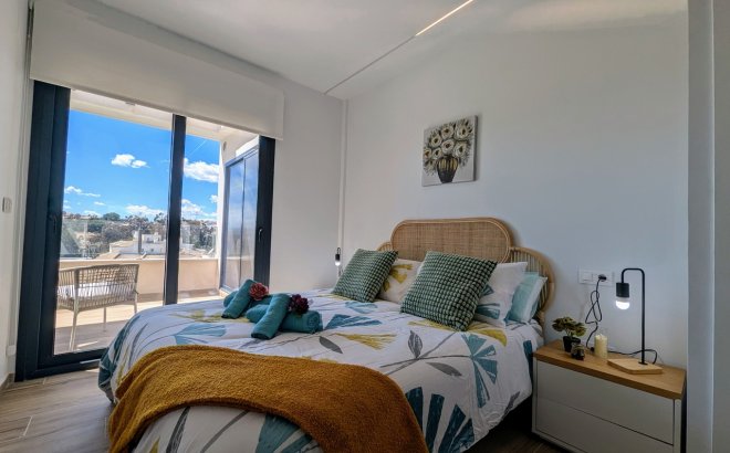 Revente - Penthouse -
Villamartin - Costa Blanca