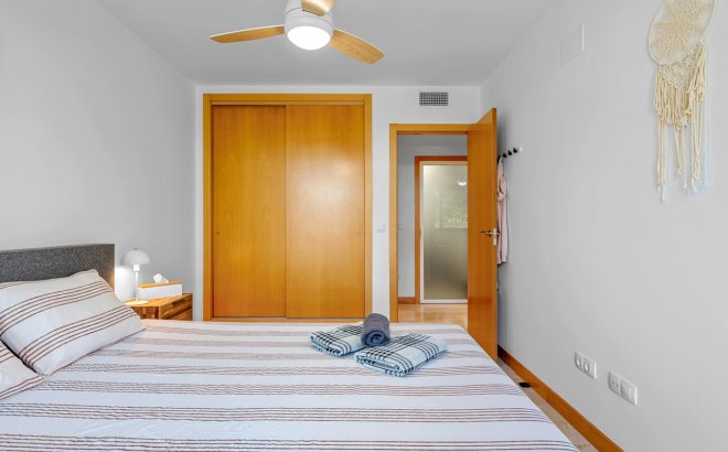 Revente - Appartement -
Campoamor - Costa Blanca