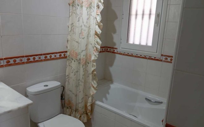 Resale - Apartment -
Villamartin - Costa Blanca