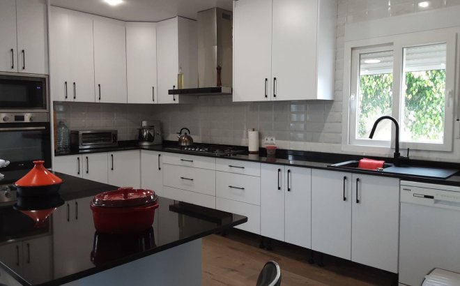 Resale - Villa -
San Miguel de Salinas - Inland