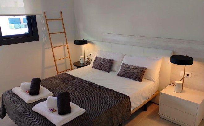 Resale - Apartment -
Villamartin - Costa Blanca