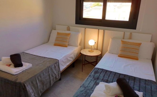 Resale - Apartment -
Villamartin - Costa Blanca