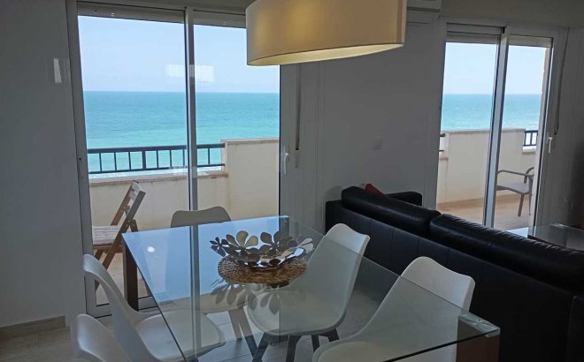 Revente - Appartement -
Mil Palmeras - Costa Blanca