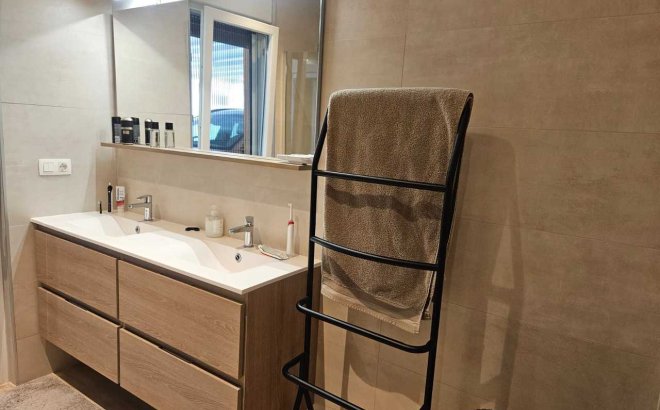 Resale - Villa -
Torrevieja - Costa Blanca