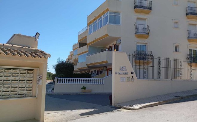 Revente - Appartement -
Villamartin - Costa Blanca