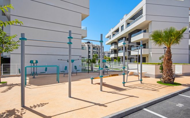 Revente - Appartement -
Villamartin - Costa Blanca