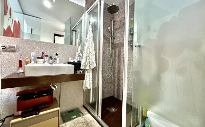 Resale - Apartment -
Punta Prima - Costa Blanca