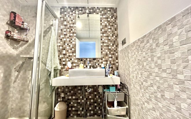 Resale - Apartment -
Punta Prima - Costa Blanca