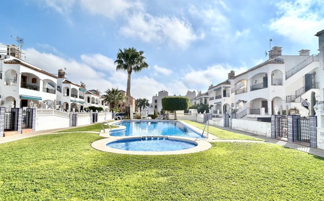 Herverkoop - Appartement -
Villamartin - Costa Blanca